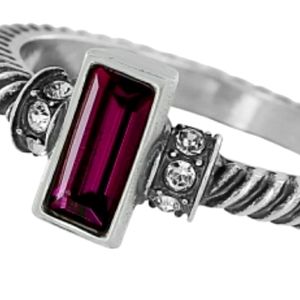 Moderna Ring